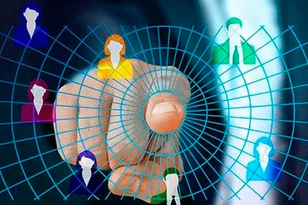 Парсинг баз кандидатов